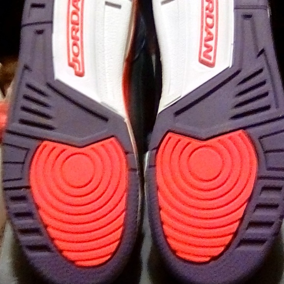 Air Jordan 3 Retro - Picture 5 of 5